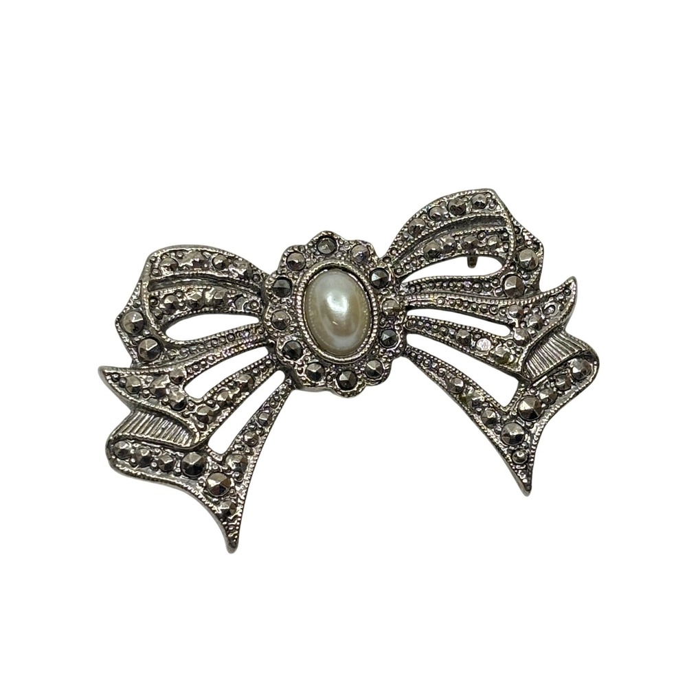 Vintage Marcasite Style Faux Pearl Bow Brooch Silver Tone Art Deco Ribbon Pin